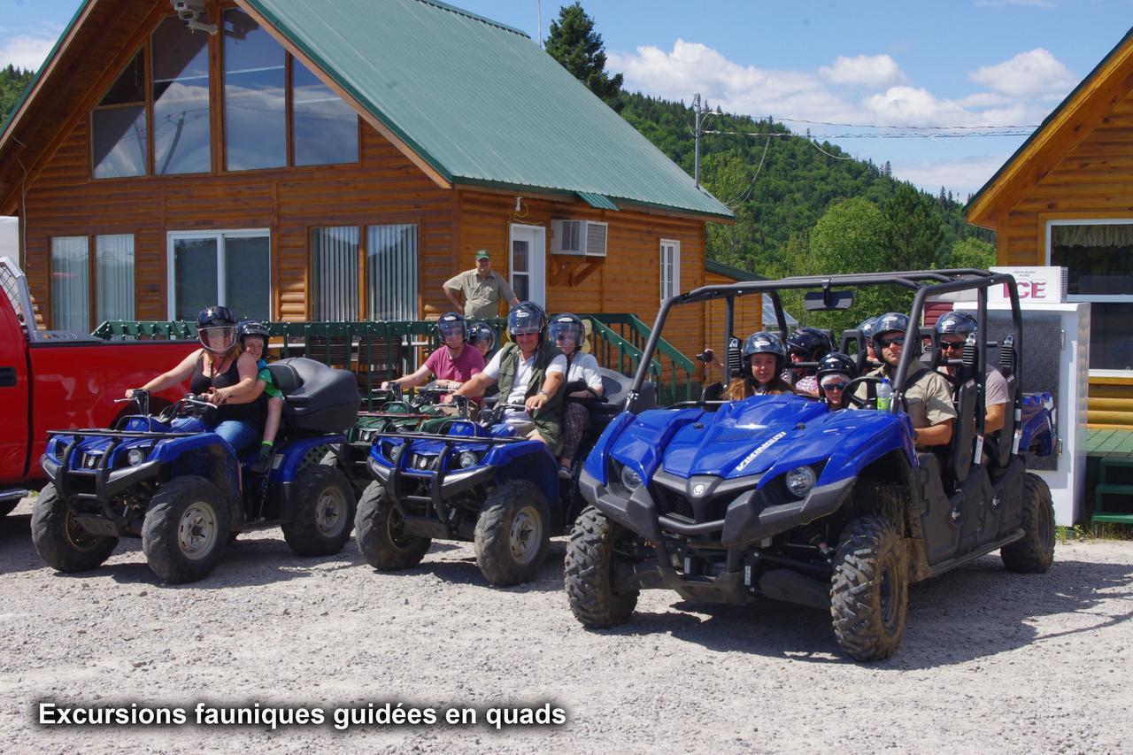 Club Tadoussac Villa Bagian luar foto